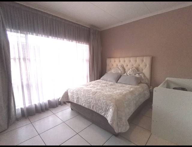 3 BEDROOM SECTIONAL TITLE FOR SALE IN THREE RIVERS PROPER
